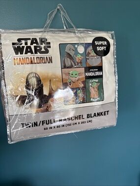 Star Wars Mandalorian Twin Full Raschel Soft Blanket 60" x 80" Cutest Bounty New